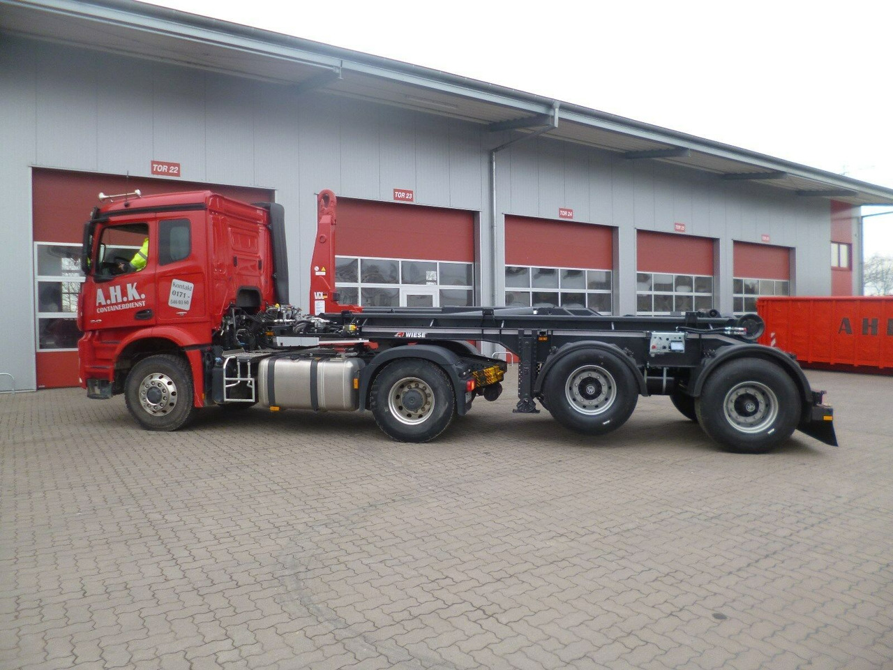 Auflieger Abrollkipper Hakenlift Agrar - Containertransporter/ Wissellaadbak oplegger: afbeelding 5 Auflieger Abrollkipper Hakenlift Agrar - Containertransporter/ Wissellaadbak oplegger: afbeelding 5