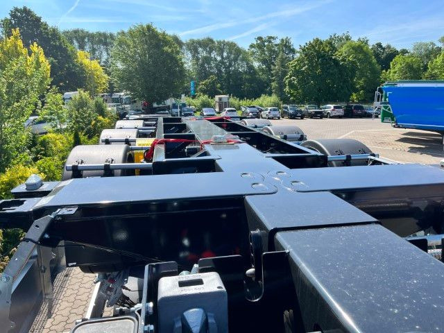 D-TEC Containerchassis Flexitrailer - Containertransporter/ Wissellaadbak oplegger: afbeelding 4 D-TEC Containerchassis Flexitrailer - Containertransporter/ Wissellaadbak oplegger: afbeelding 4