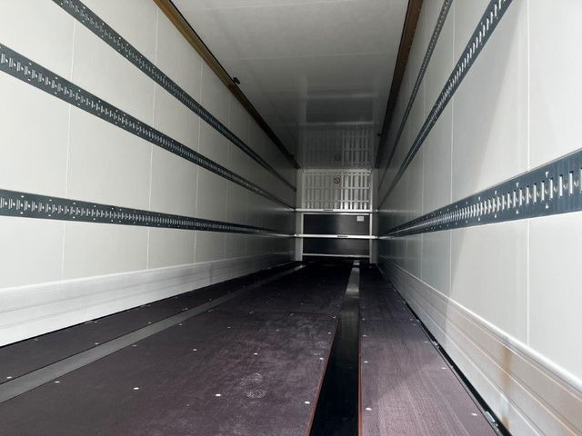 Krone SZK 18 Koffer Event Mega-Koffer 2.900 mm Höhe - Gesloten oplegger: afbeelding 3 Krone SZK 18 Koffer Event Mega-Koffer 2.900 mm Höhe - Gesloten oplegger: afbeelding 3