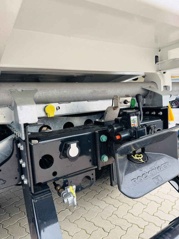 MAN 18.320 4x2 mit Fassi Ladekran Sofort Verfügbar - Kipper vrachtwagen, Kraanwagen: afbeelding 5 MAN 18.320 4x2 mit Fassi Ladekran Sofort Verfügbar - Kipper vrachtwagen, Kraanwagen: afbeelding 5