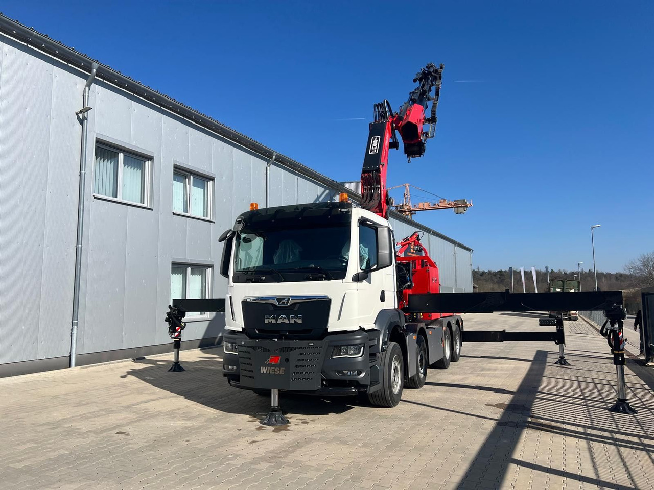MAN 8x4 mit F1150RA.2.28 L616 Winde - Vrachtwagen met open laadbak, Kraanwagen: afbeelding 4 MAN 8x4 mit F1150RA.2.28 L616 Winde - Vrachtwagen met open laadbak, Kraanwagen: afbeelding 4