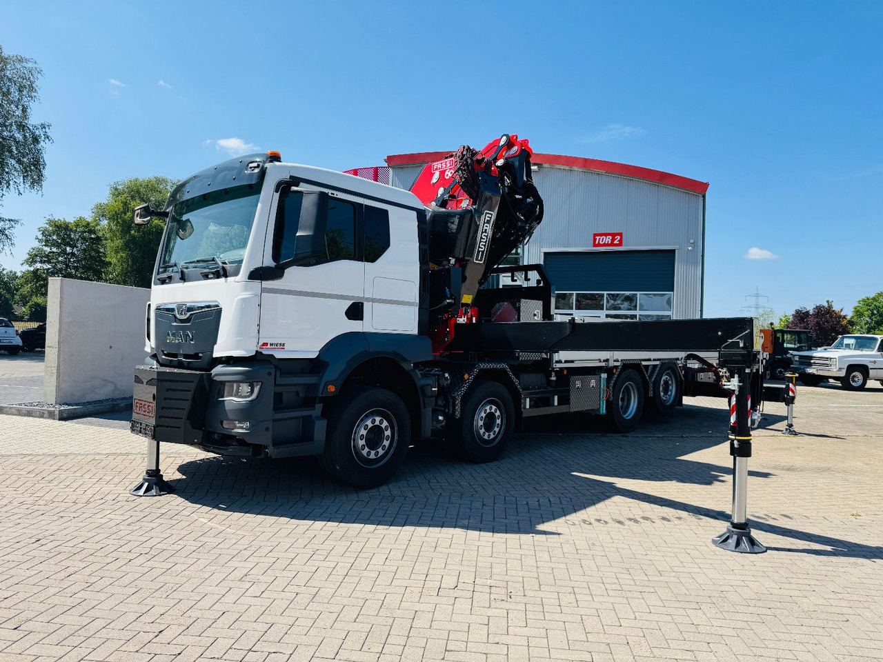 MAN TGS 32.510 mit F710 Frontkran sofort - Vrachtwagen met open laadbak, Kraanwagen: afbeelding 2 MAN TGS 32.510 mit F710 Frontkran sofort - Vrachtwagen met open laadbak, Kraanwagen: afbeelding 2