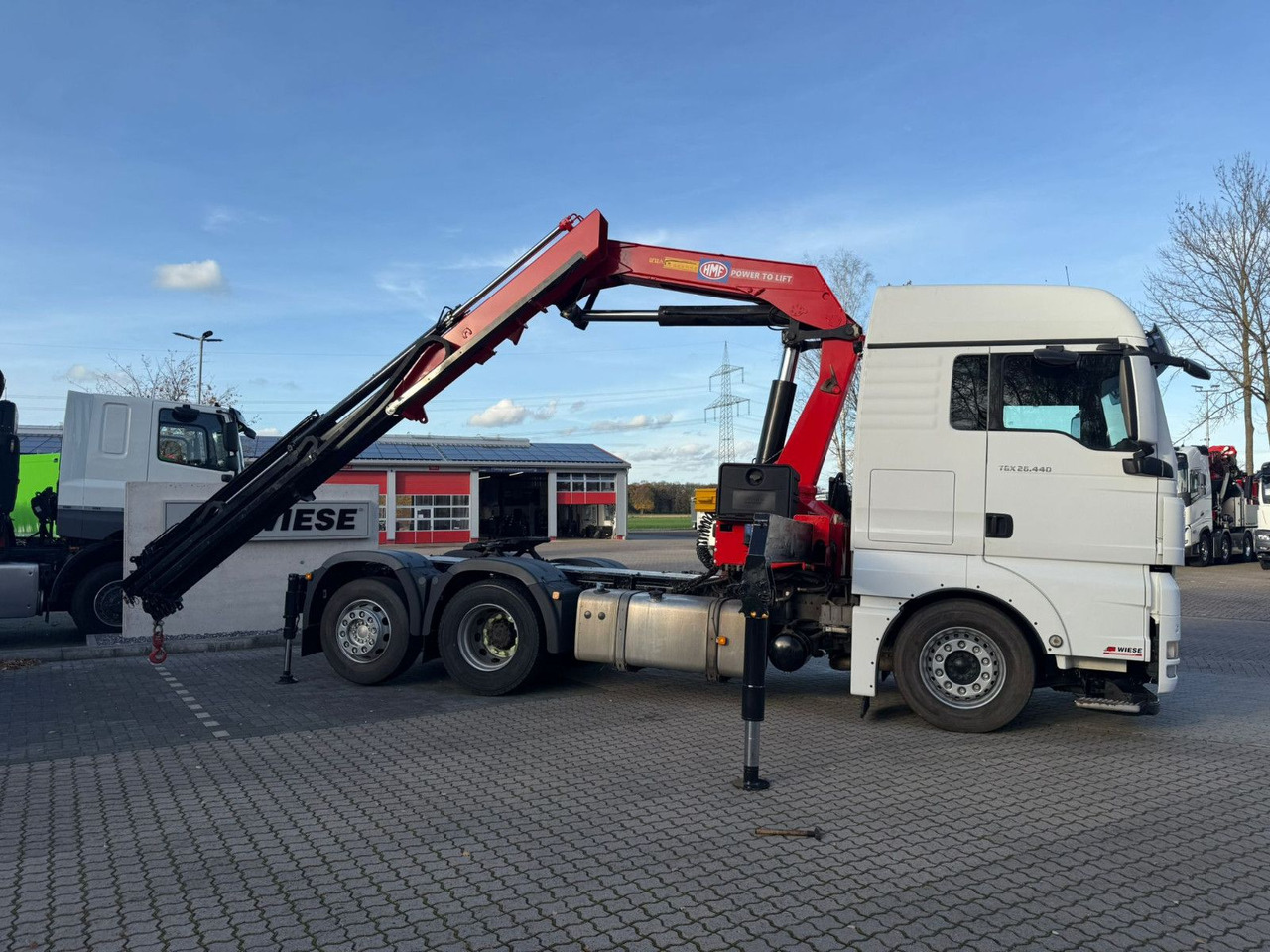 MAN TGX 26.440 6x2 mit HMF 3000-5 Kran Top Zustand - Kraanwagen: afbeelding 1 MAN TGX 26.440 6x2 mit HMF 3000-5 Kran Top Zustand - Kraanwagen: afbeelding 1