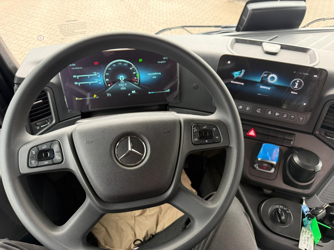 Leasing Mercedes-Benz Arocs 1835 4x4 Allrad Fassi F135 Kran Kipper Mercedes-Benz Arocs 1835 4x4 Allrad Fassi F135 Kran Kipper: afbeelding 11 Leasing Mercedes-Benz Arocs 1835 4x4 Allrad Fassi F135 Kran Kipper Mercedes-Benz Arocs 1835 4x4 Allrad Fassi F135 Kran Kipper: afbeelding 11