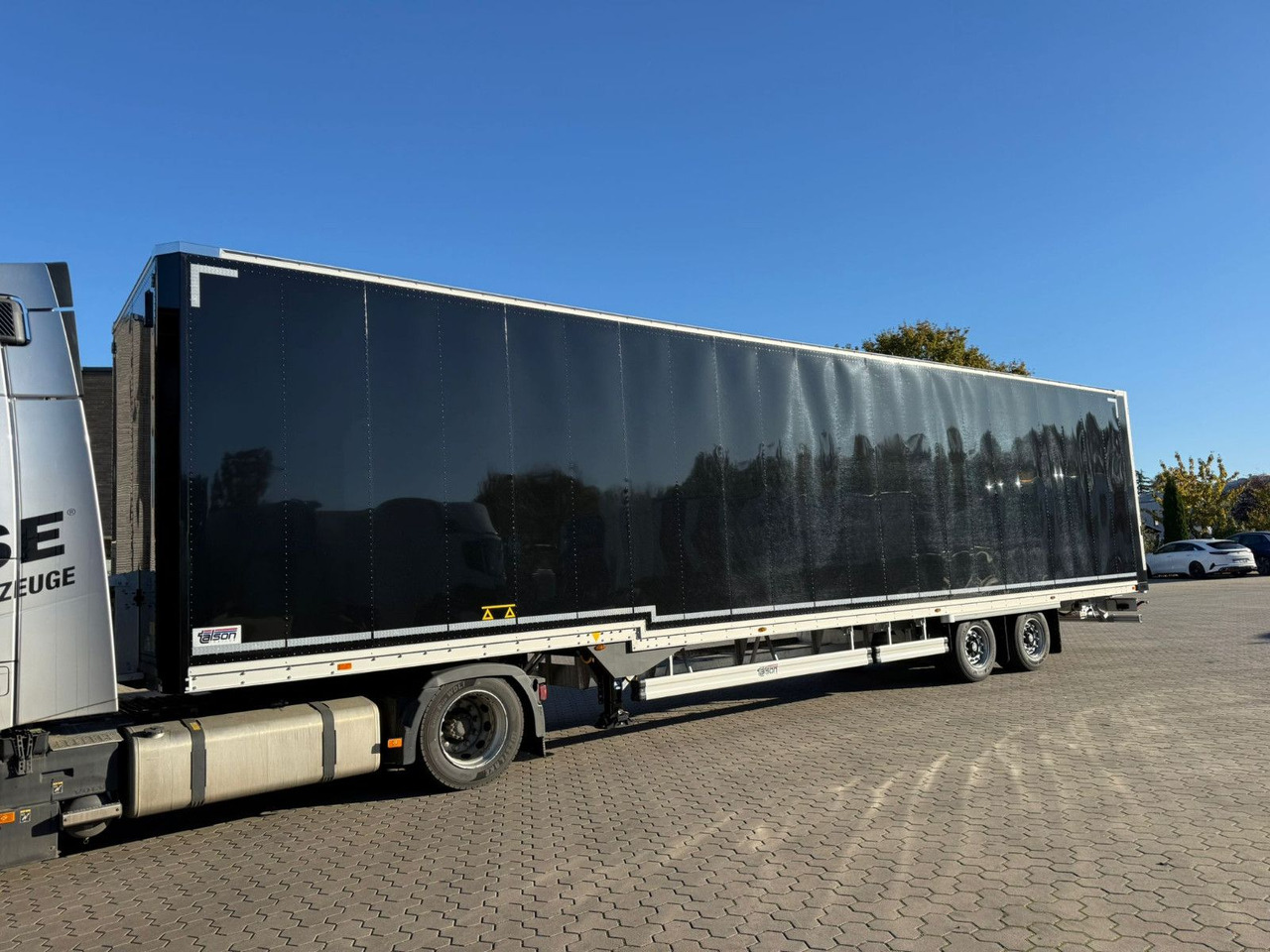 Talson TGG TAL 12/18 Mega Kofferauflieger 99m³ - Gesloten oplegger: afbeelding 2 Talson TGG TAL 12/18 Mega Kofferauflieger 99m³ - Gesloten oplegger: afbeelding 2