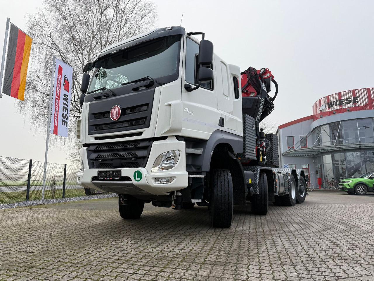 Tatra 41.500 8x8 Phoenix Fassi F710 Kran - Kraanwagen: afbeelding 4 Tatra 41.500 8x8 Phoenix Fassi F710 Kran - Kraanwagen: afbeelding 4