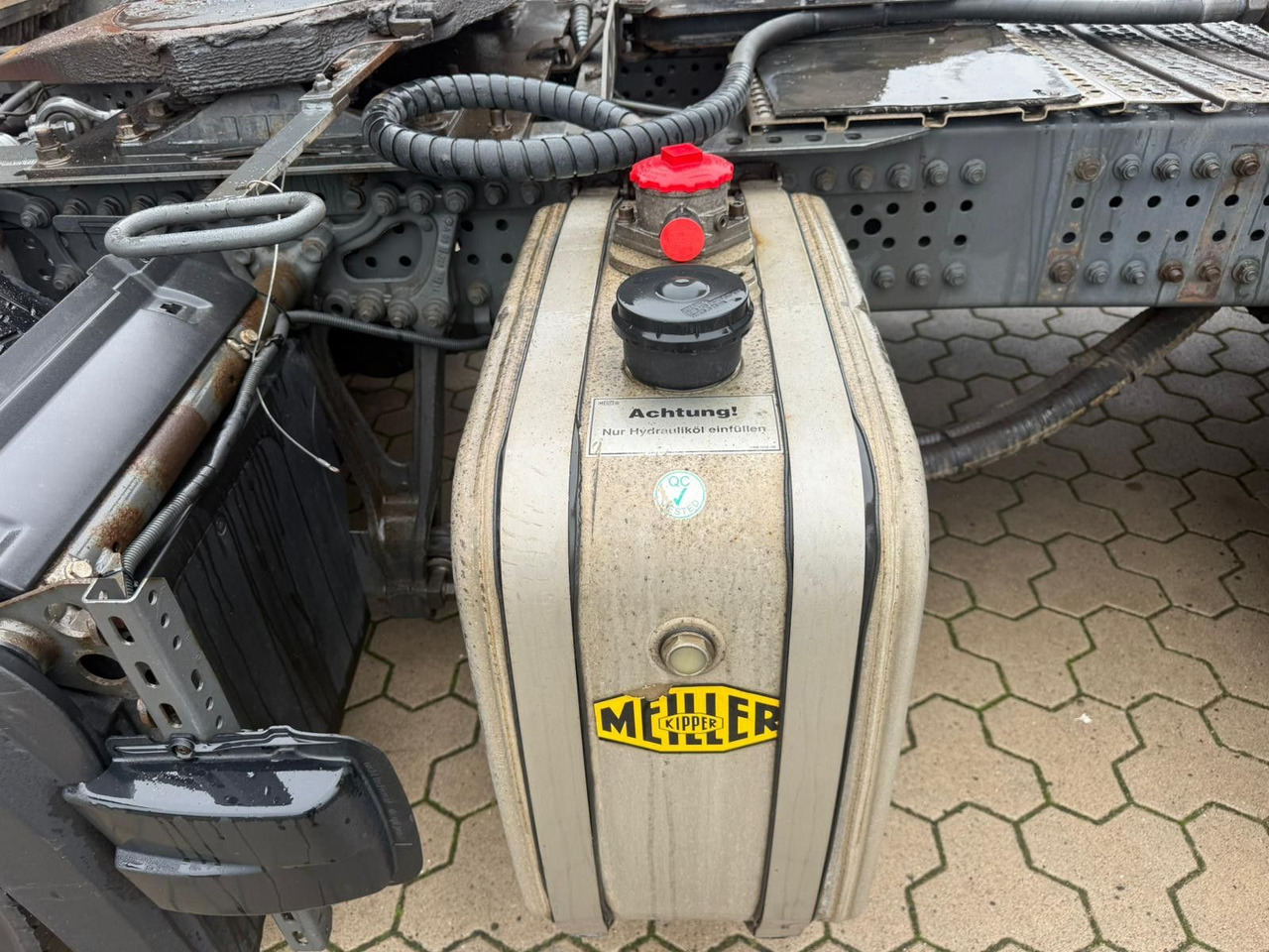 Trekker Mercedes-Benz Actros 1851 LS 4x2 Hydraulik Alu Felgen: afbeelding 14 Trekker Mercedes-Benz Actros 1851 LS 4x2 Hydraulik Alu Felgen: afbeelding 14