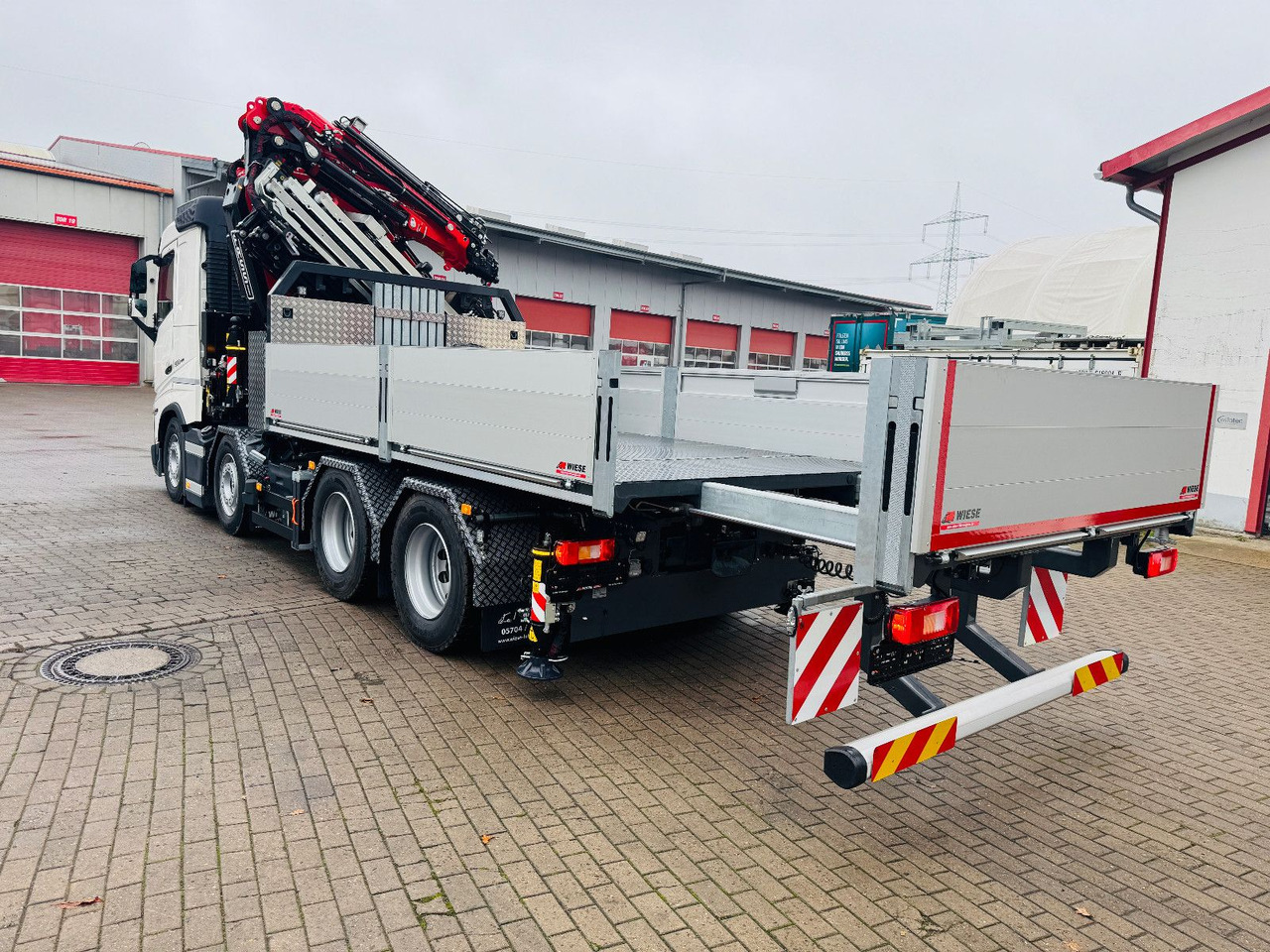 Volvo FH 500 8x4 Kran F710 RA2.27 Jib & Winde Sofort - Vrachtwagen met open laadbak, Kraanwagen: afbeelding 3 Volvo FH 500 8x4 Kran F710 RA2.27 Jib & Winde Sofort - Vrachtwagen met open laadbak, Kraanwagen: afbeelding 3
