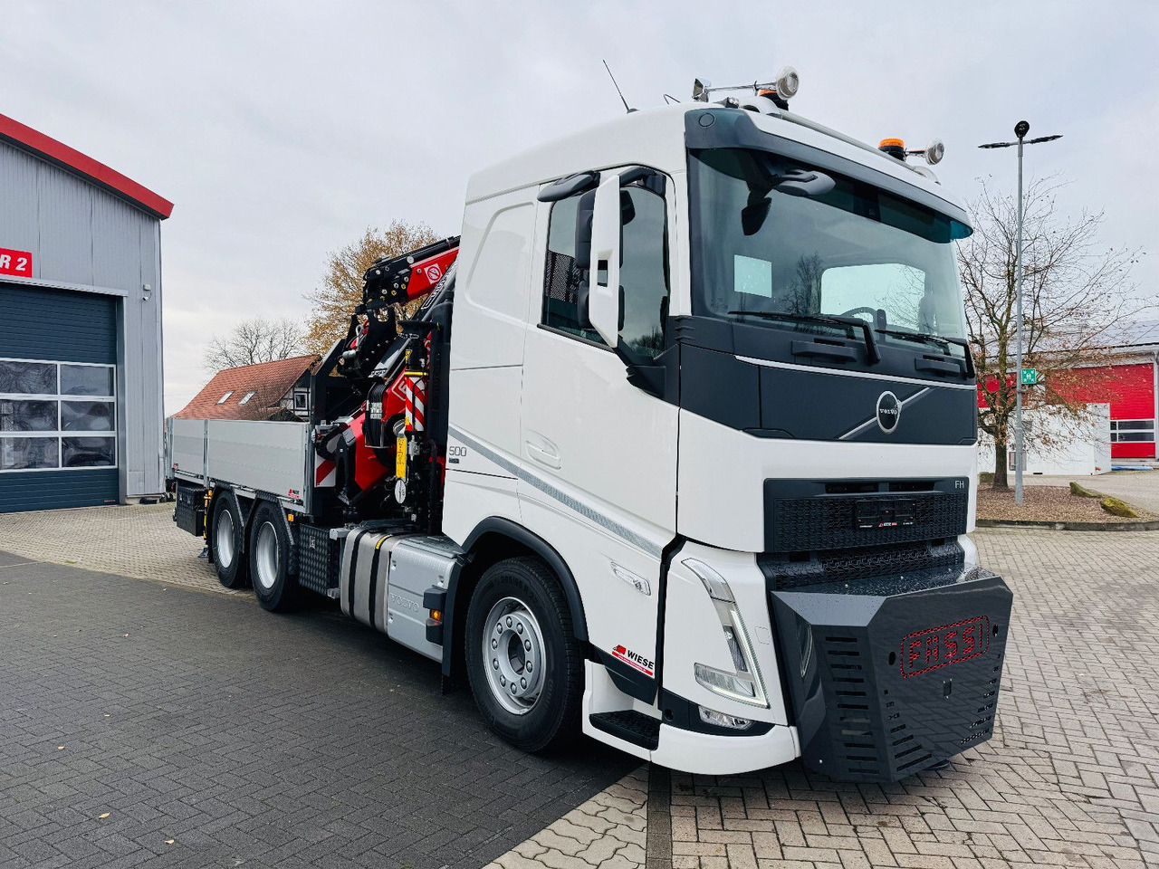 Volvo FH500 6x4 Fassi F545RA 2.27 mit Jib und Winde - Kraanwagen: afbeelding 2 Volvo FH500 6x4 Fassi F545RA 2.27 mit Jib und Winde - Kraanwagen: afbeelding 2