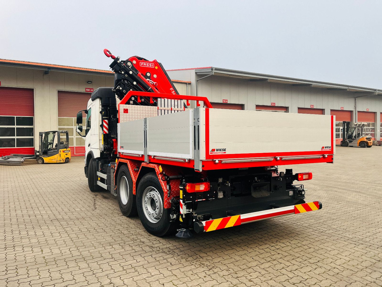 Volvo FMX 540 6x2 mit F545RA.2.28 - Vrachtwagen met open laadbak, Kraanwagen: afbeelding 5 Volvo FMX 540 6x2 mit F545RA.2.28 - Vrachtwagen met open laadbak, Kraanwagen: afbeelding 5