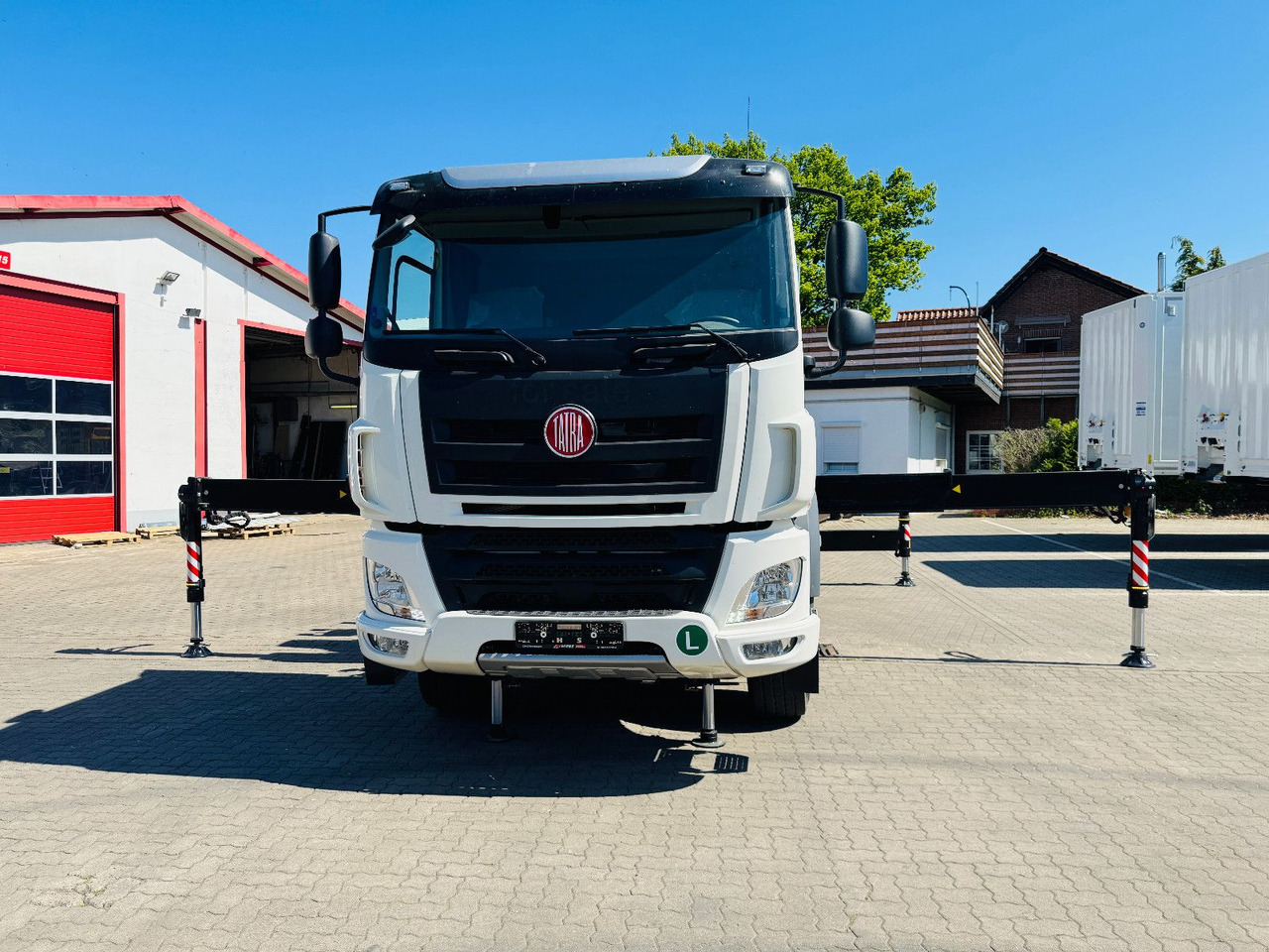 Tatra 6x6x6 Phoenix Fassi F545RA.2.27 L214 V20 - Vrachtwagen, Kraanwagen: afbeelding 2 Tatra 6x6x6 Phoenix Fassi F545RA.2.27 L214 V20 - Vrachtwagen, Kraanwagen: afbeelding 2