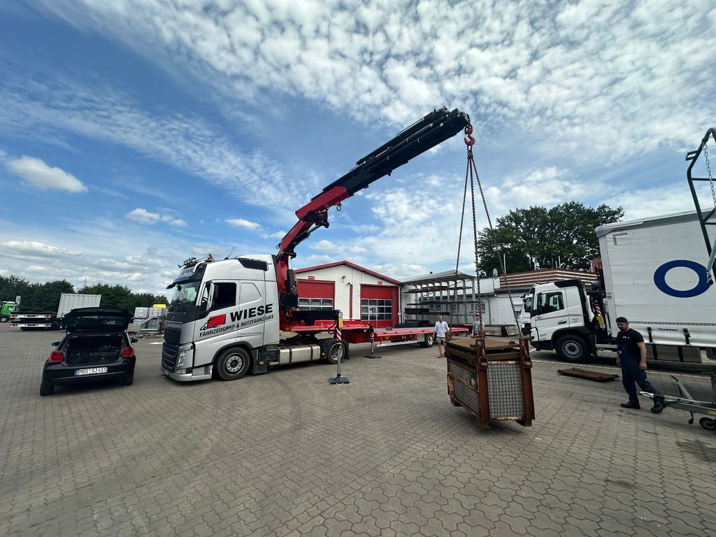 Wiese Stufensattel Tieflader mit Kran Fassi F545 - Dieplader oplegger: afbeelding 5 Wiese Stufensattel Tieflader mit Kran Fassi F545 - Dieplader oplegger: afbeelding 5