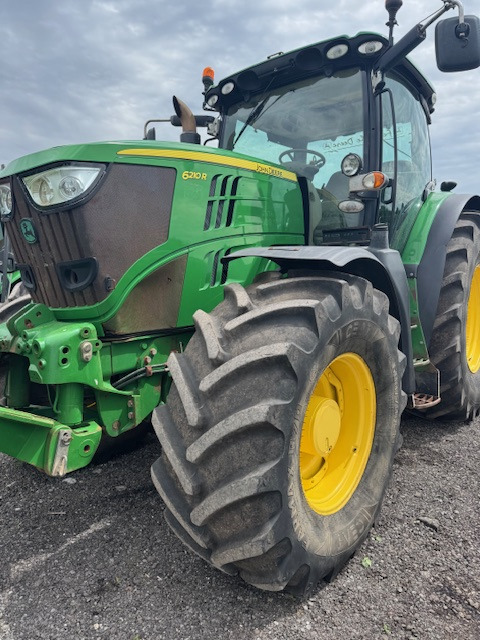JOHN DEERE 6210R - Tractor: afbeelding 1 JOHN DEERE 6210R - Tractor: afbeelding 1