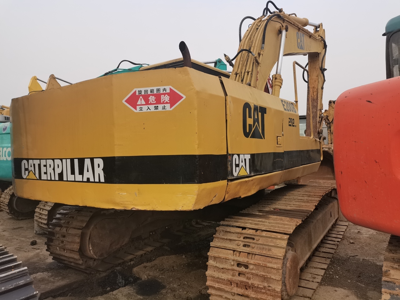 CATERPILLAR E200 - Rupsgraafmachine: afbeelding 1 CATERPILLAR E200 - Rupsgraafmachine: afbeelding 1