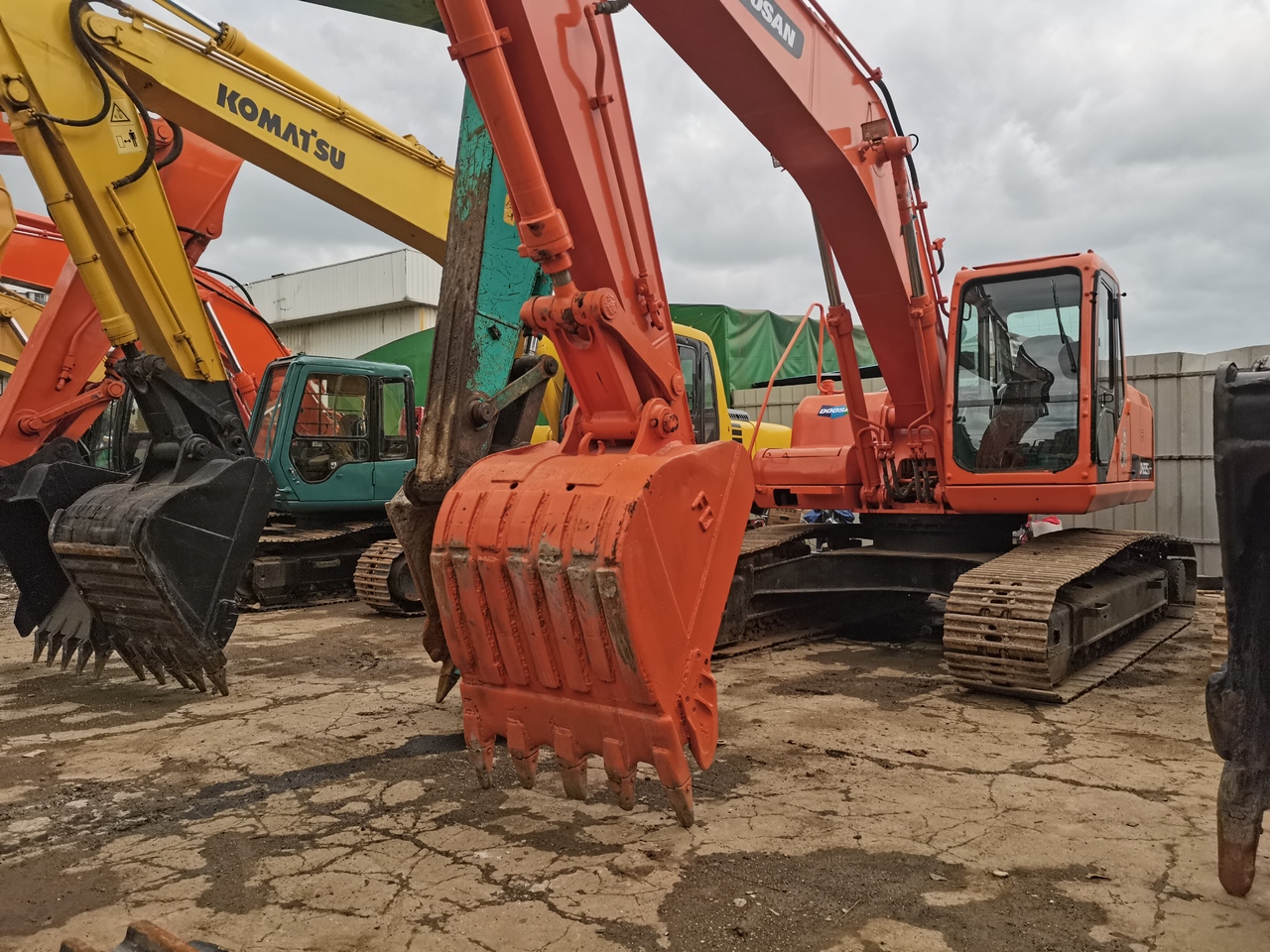 DOOSAN DH225LC-7 - Rupsgraafmachine: afbeelding 3 DOOSAN DH225LC-7 - Rupsgraafmachine: afbeelding 3