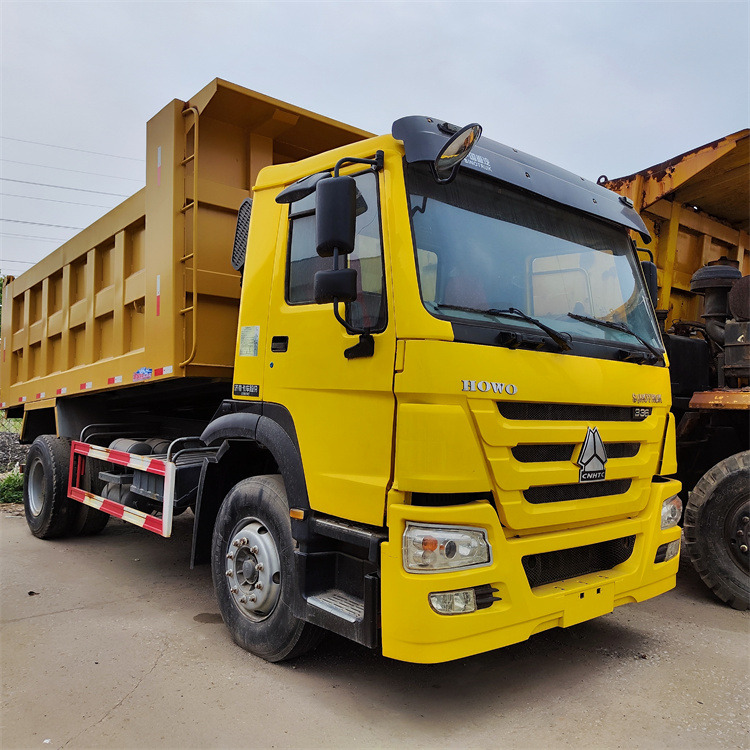 HOWO HOWO6x4 336hp - Kipper vrachtwagen: afbeelding 3 HOWO HOWO6x4 336hp - Kipper vrachtwagen: afbeelding 3
