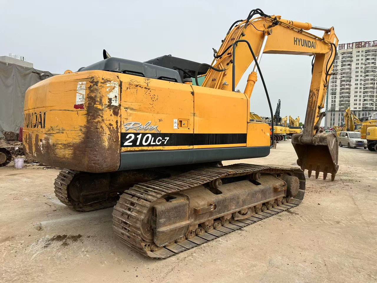 Hyundai R210LC-7 - Rupsgraafmachine: afbeelding 3 Hyundai R210LC-7 - Rupsgraafmachine: afbeelding 3