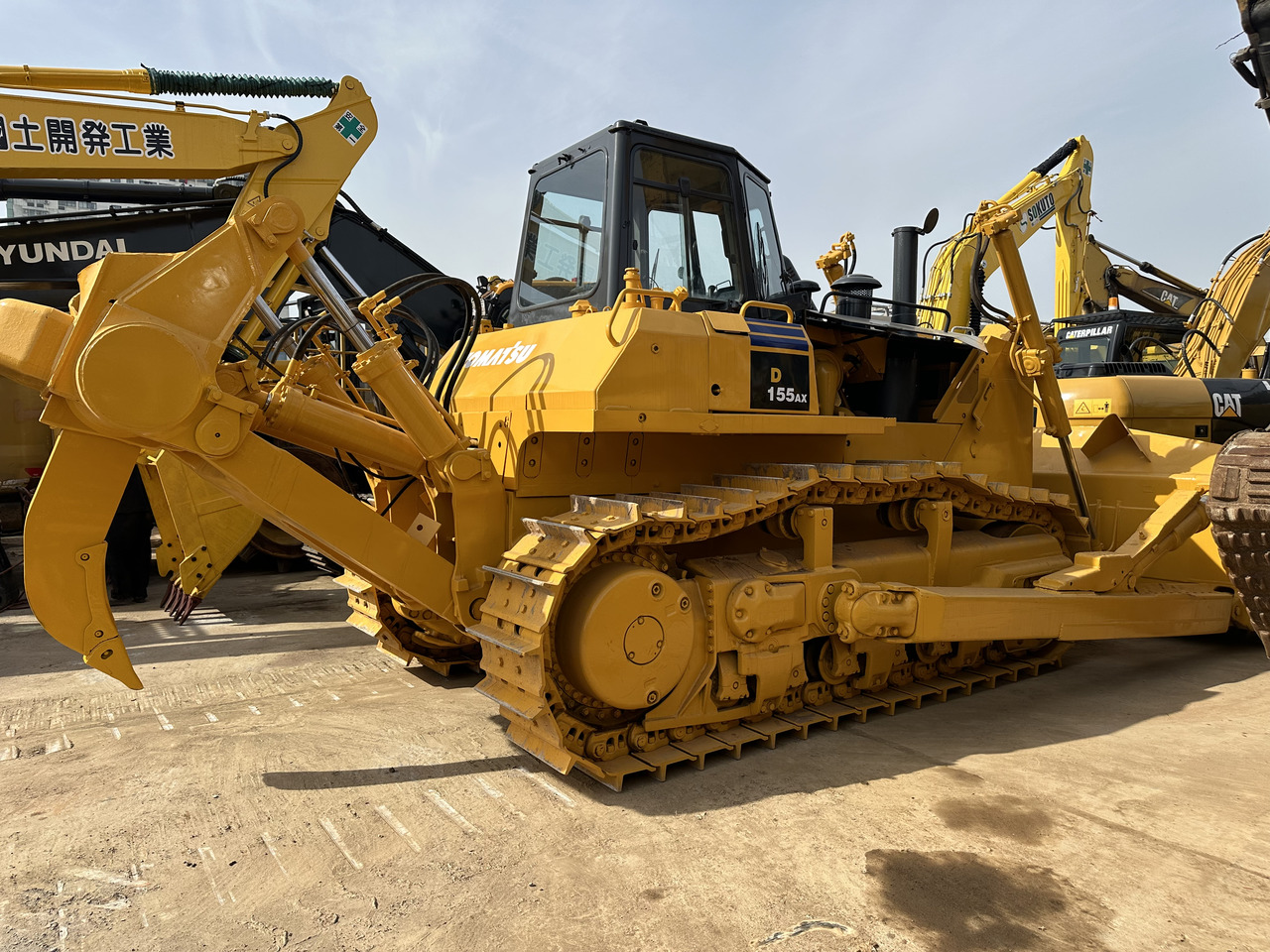 KOMATSU D155A-2 - Bulldozer: afbeelding 1 KOMATSU D155A-2 - Bulldozer: afbeelding 1