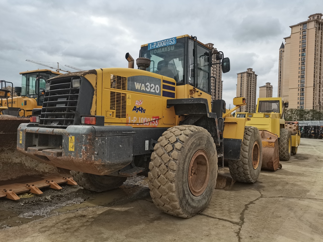 KOMATSU WA320-5 - Wiellader: afbeelding 3 KOMATSU WA320-5 - Wiellader: afbeelding 3