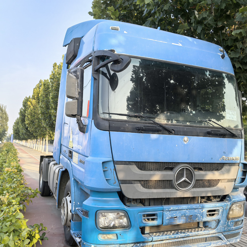 Mercedes-Benz 4x2-1841 - Trekker: afbeelding 3 Mercedes-Benz 4x2-1841 - Trekker: afbeelding 3