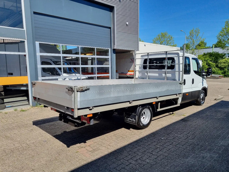 Iveco Daily 35C18 3.0D DC 6 zits Open laadbak 4.10m EURO 6 - Bestelwagen met open laadbak, Bestelwagen met dubbele cabine: afbeelding 2 Iveco Daily 35C18 3.0D DC 6 zits Open laadbak 4.10m EURO 6 - Bestelwagen met open laadbak, Bestelwagen met dubbele cabine: afbeelding 2