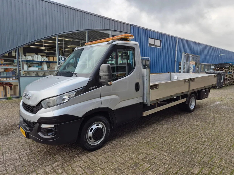 Iveco Daily 40C17 3.0D Pritsche/ Openlaadbak 470 cm lang - Bestelwagen met open laadbak: afbeelding 5 Iveco Daily 40C17 3.0D Pritsche/ Openlaadbak 470 cm lang - Bestelwagen met open laadbak: afbeelding 5