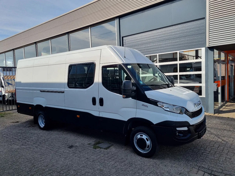 Iveco Daily 50C17/ L4H2 MAXI/ DC / 6 Zitplaatsen/ EURO 6 - Gesloten bestelwagen: afbeelding 1 Iveco Daily 50C17/ L4H2 MAXI/ DC / 6 Zitplaatsen/ EURO 6 - Gesloten bestelwagen: afbeelding 1