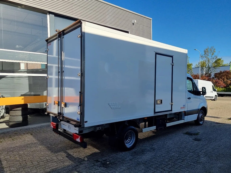 Mercedes-Benz Sprinter 516 CDI Kuhlkoffer/ Carrier/ 8 PALLETS/ EURO 6D - Koelwagen: afbeelding 2 Mercedes-Benz Sprinter 516 CDI Kuhlkoffer/ Carrier/ 8 PALLETS/ EURO 6D - Koelwagen: afbeelding 2