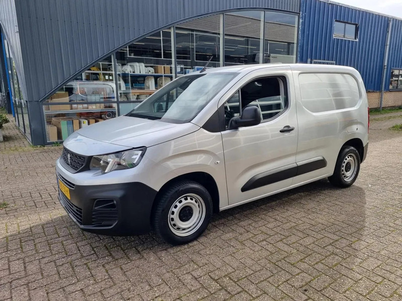 Peugeot Partner 1.5 HDI/ Koelwagen/ Airco/ Navi - Koelwagen: afbeelding 4 Peugeot Partner 1.5 HDI/ Koelwagen/ Airco/ Navi - Koelwagen: afbeelding 4