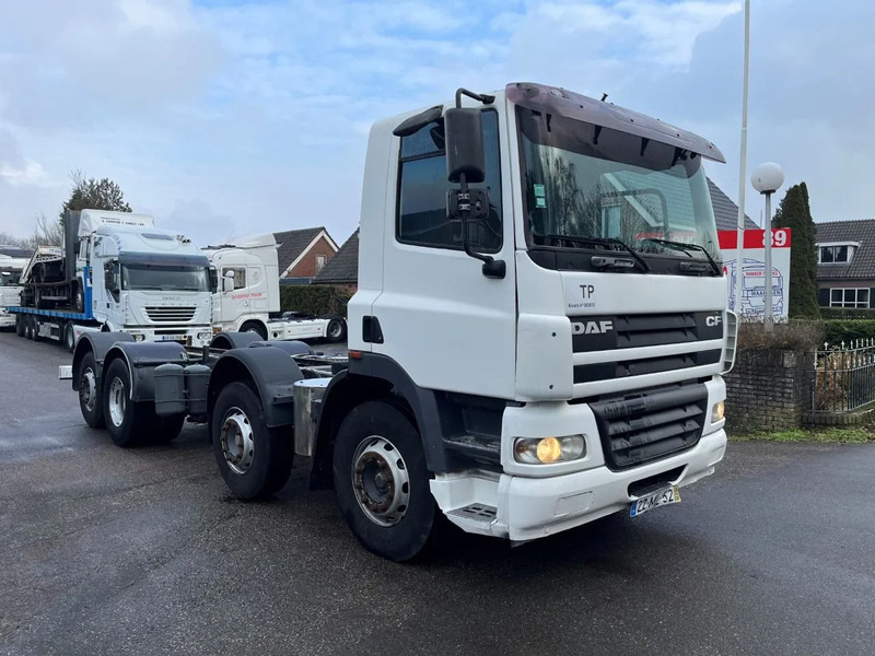 DAF CF 85.430 EURO 3 8X2 CHASSIS - Chassis vrachtwagen: afbeelding 4 DAF CF 85.430 EURO 3 8X2 CHASSIS - Chassis vrachtwagen: afbeelding 4