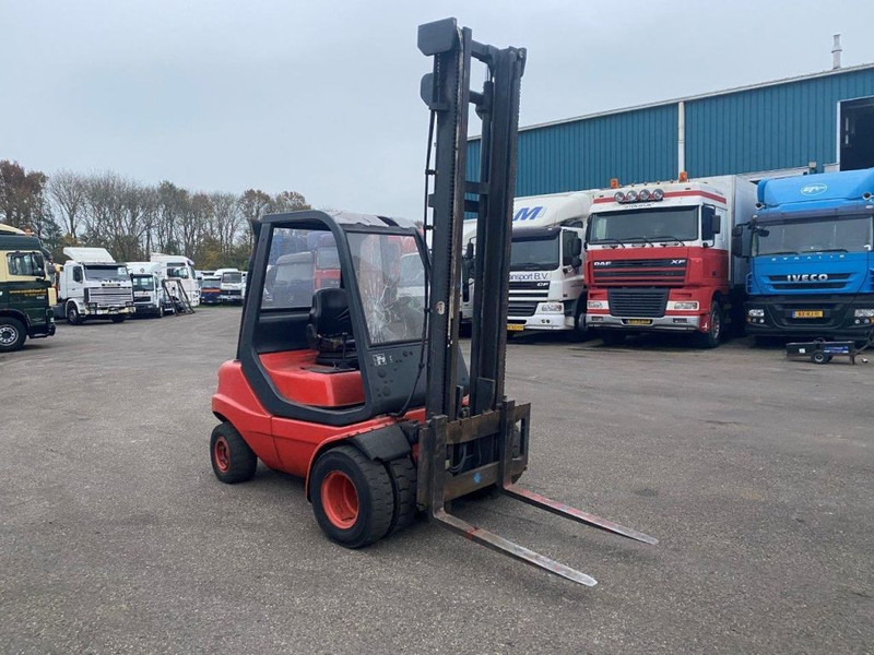 Linde H30 H 30 Diesel !!!LOW HOURS!!! - Diesel heftruck: afbeelding 3 Linde H30 H 30 Diesel !!!LOW HOURS!!! - Diesel heftruck: afbeelding 3