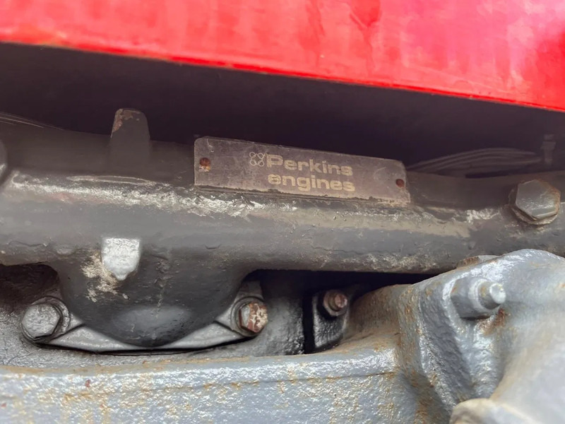 Massey Ferguson 265 MF 265 4x2 tractor - Tractor: afbeelding 4 Massey Ferguson 265 MF 265 4x2 tractor - Tractor: afbeelding 4