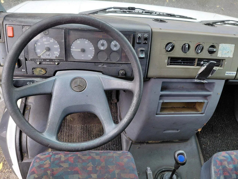 Kleine bestelwagen Mercedes-Benz 512 D: afbeelding 9 Kleine bestelwagen Mercedes-Benz 512 D: afbeelding 9