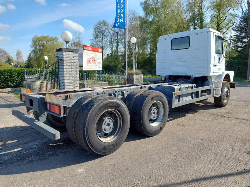 Scania T113 T113 6x4 STEEL - Chassis vrachtwagen: afbeelding 3 Scania T113 T113 6x4 STEEL - Chassis vrachtwagen: afbeelding 3