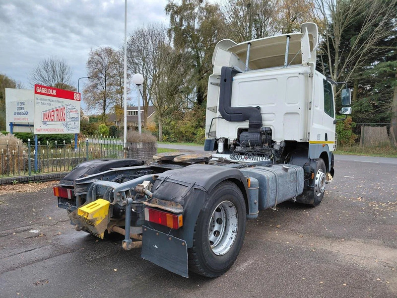 DAF CF 85.430 MANUAL ZF GEARBOX 4x2 Truckhead !! EURO 3 Engine !! - Trekker: afbeelding 3 DAF CF 85.430 MANUAL ZF GEARBOX 4x2 Truckhead !! EURO 3 Engine !! - Trekker: afbeelding 3