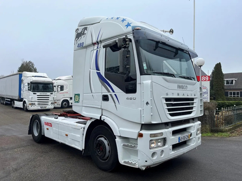 Iveco Stralis 440.48 MANUAL ZF GEARBOX ORIGINAL LOW MILEAGE - Trekker: afbeelding 4 Iveco Stralis 440.48 MANUAL ZF GEARBOX ORIGINAL LOW MILEAGE - Trekker: afbeelding 4