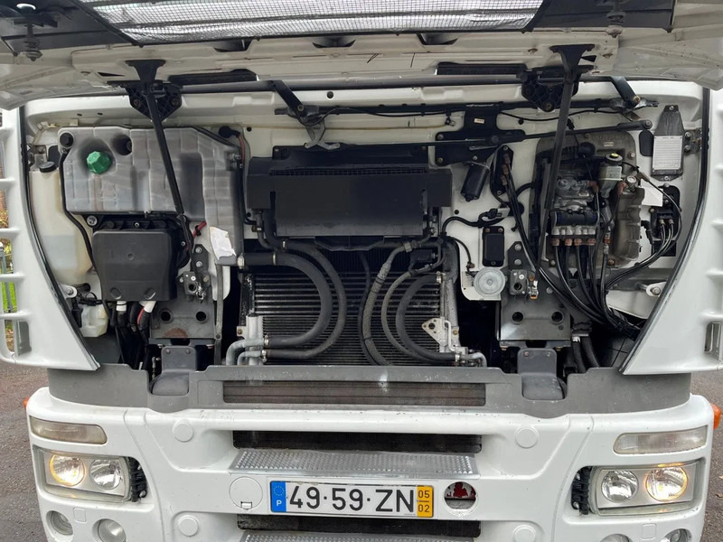 Iveco Stralis 440.48 MANUAL ZF GEARBOX ORIGINAL LOW MILEAGE - Trekker: afbeelding 3 Iveco Stralis 440.48 MANUAL ZF GEARBOX ORIGINAL LOW MILEAGE - Trekker: afbeelding 3