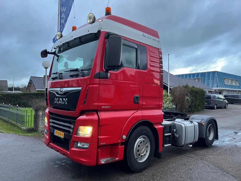 MAN TGX 18.460 ORIGINAL HOLLAND TRUCKHEAD DOUBLE PTO - Trekker: afbeelding 1 MAN TGX 18.460 ORIGINAL HOLLAND TRUCKHEAD DOUBLE PTO - Trekker: afbeelding 1