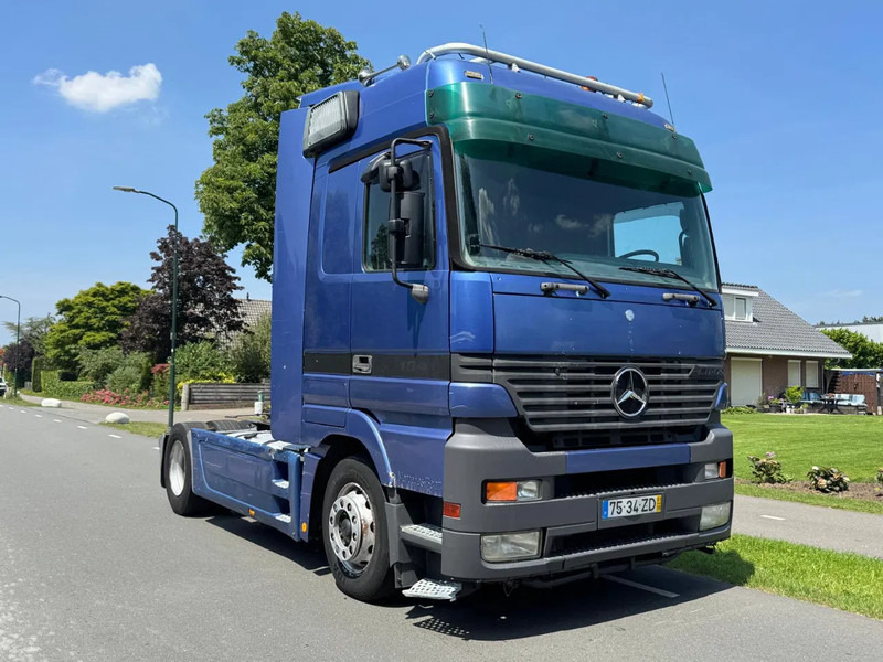 Mercedes-Benz Actros 1848 V8 EPS 3 PEDAL WITH RETARDER AND AIRCO - Trekker: afbeelding 2 Mercedes-Benz Actros 1848 V8 EPS 3 PEDAL WITH RETARDER AND AIRCO - Trekker: afbeelding 2
