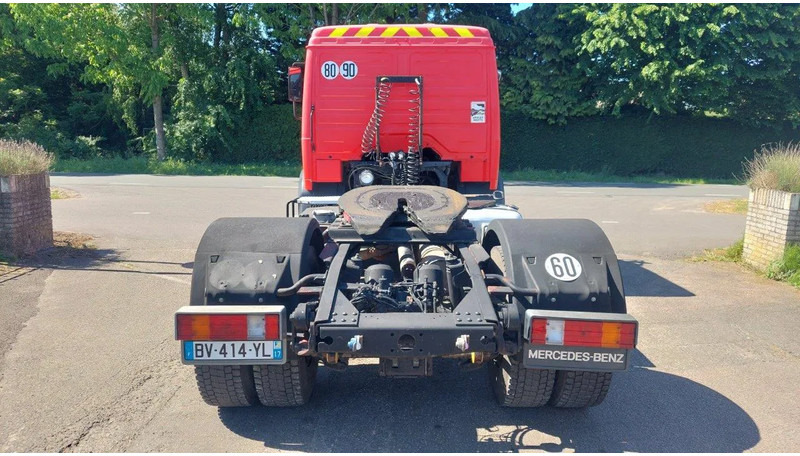 Mercedes-Benz SK 1733 4x2 STEEL SUSPENSION - Trekker: afbeelding 4 Mercedes-Benz SK 1733 4x2 STEEL SUSPENSION - Trekker: afbeelding 4