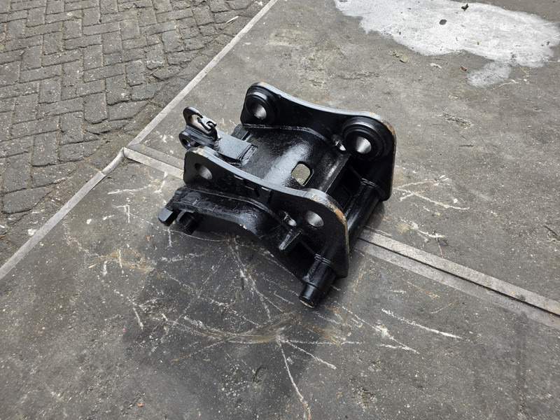 Snelwissel cw30 cw 40 verachtert coupler verachtert cw30 cw 40 - Snelwissel voor Bouwmachine: afbeelding 4 Snelwissel cw30 cw 40 verachtert coupler verachtert cw30 cw 40 - Snelwissel voor Bouwmachine: afbeelding 4