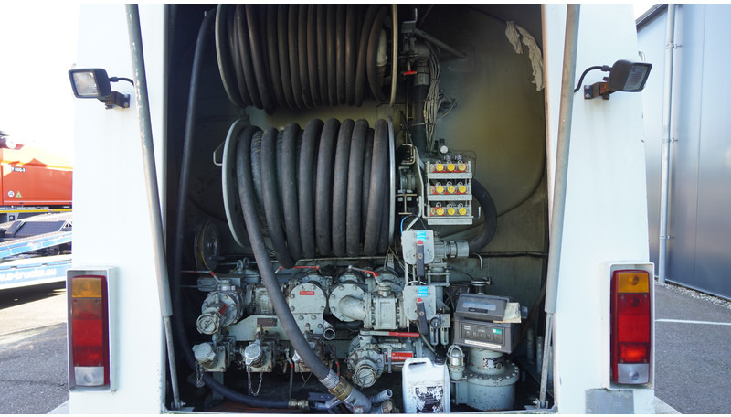 DAF 75.250 FUEL TANK TRUCK 11.300LTR 783.400KM - Tankwagen: afbeelding 5 DAF 75.250 FUEL TANK TRUCK 11.300LTR 783.400KM - Tankwagen: afbeelding 5