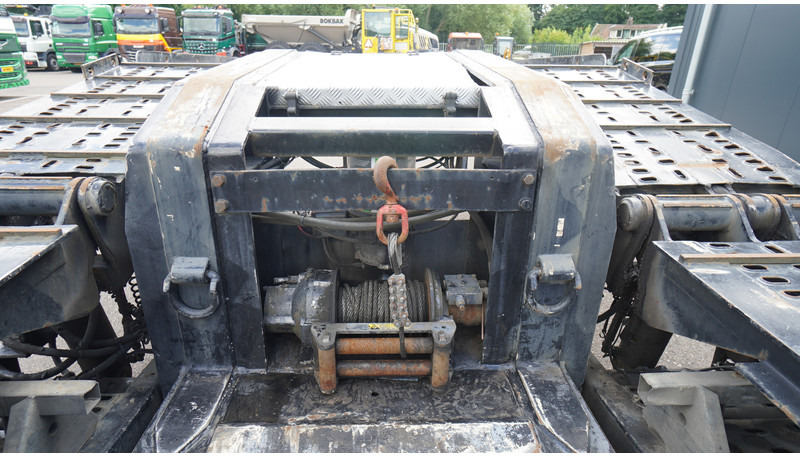 Estepe 3 AXLE TRUCK TRANSPORT TRAILER 280 CM EXTENDABLE - Autotransport oplegger: afbeelding 4 Estepe 3 AXLE TRUCK TRANSPORT TRAILER 280 CM EXTENDABLE - Autotransport oplegger: afbeelding 4
