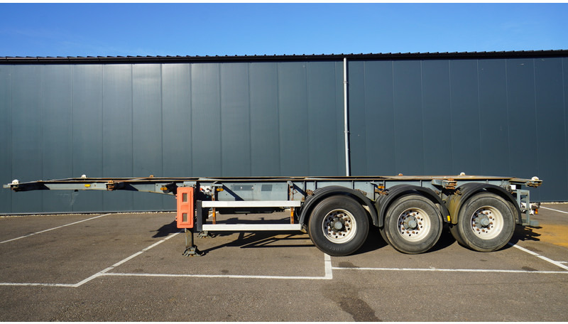 Groenewegen 3 AXLE CONTAINER TRANSPORT TRAILER - Containertransporter/ Wissellaadbak oplegger: afbeelding 1 Groenewegen 3 AXLE CONTAINER TRANSPORT TRAILER - Containertransporter/ Wissellaadbak oplegger: afbeelding 1