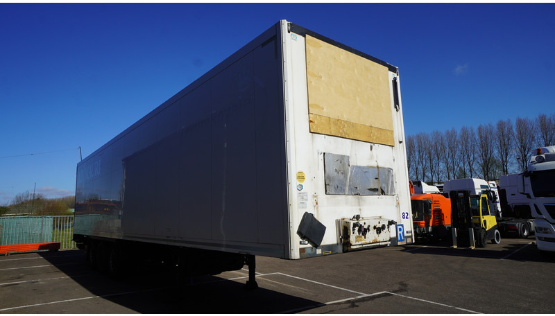 Krone 3 AXLE ISOTHERM BOX TRAILER - Koelwagen oplegger: afbeelding 3 Krone 3 AXLE ISOTHERM BOX TRAILER - Koelwagen oplegger: afbeelding 3