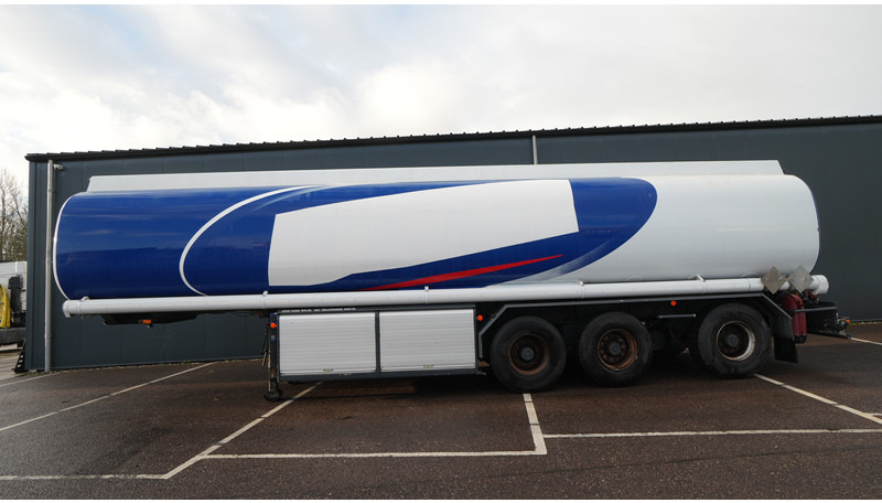 LAG 3 AXLE ADR FUEL TANK TRAILER 45.000ltr - Tankoplegger: afbeelding 1 LAG 3 AXLE ADR FUEL TANK TRAILER 45.000ltr - Tankoplegger: afbeelding 1