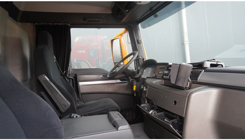 MAN TGS 35-440 8X4 2 SIDE TIPPER WITH HMF Z 1943 CRANE 415.000KM - Kraanwagen: afbeelding 5 MAN TGS 35-440 8X4 2 SIDE TIPPER WITH HMF Z 1943 CRANE 415.000KM - Kraanwagen: afbeelding 5
