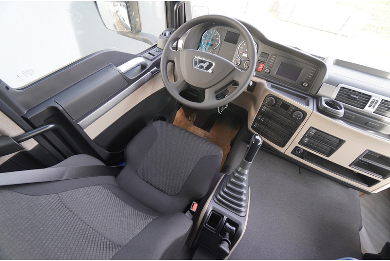 MAN TGS41.400 8X4 BB-WW NEW UNUSED CHASSIS EURO3 - Chassis vrachtwagen: afbeelding 5 MAN TGS41.400 8X4 BB-WW NEW UNUSED CHASSIS EURO3 - Chassis vrachtwagen: afbeelding 5