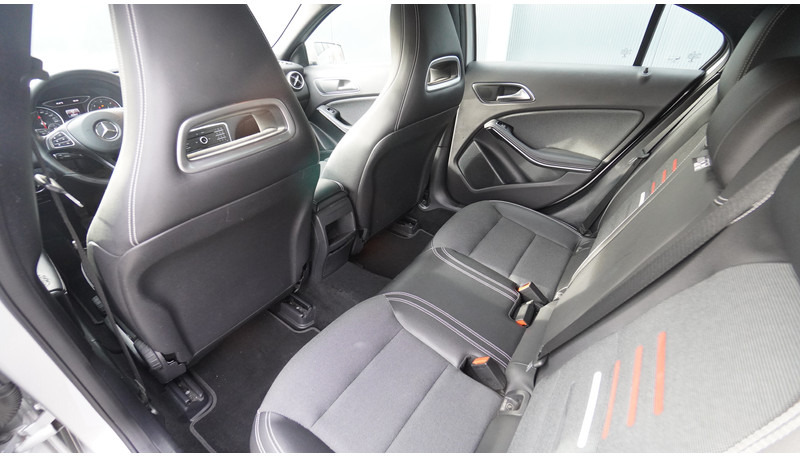 Mercedes-Benz A180d EURO6 - Minibus, Personenvervoer: afbeelding 5 Mercedes-Benz A180d EURO6 - Minibus, Personenvervoer: afbeelding 5