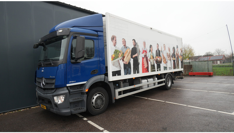 Mercedes-Benz ANTOS 2124 FRIGO 231.500KM - Koelwagen vrachtwagen: afbeelding 3 Mercedes-Benz ANTOS 2124 FRIGO 231.500KM - Koelwagen vrachtwagen: afbeelding 3